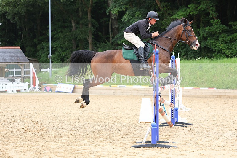 3E7A6232 - Class 7: Senior 1.05m