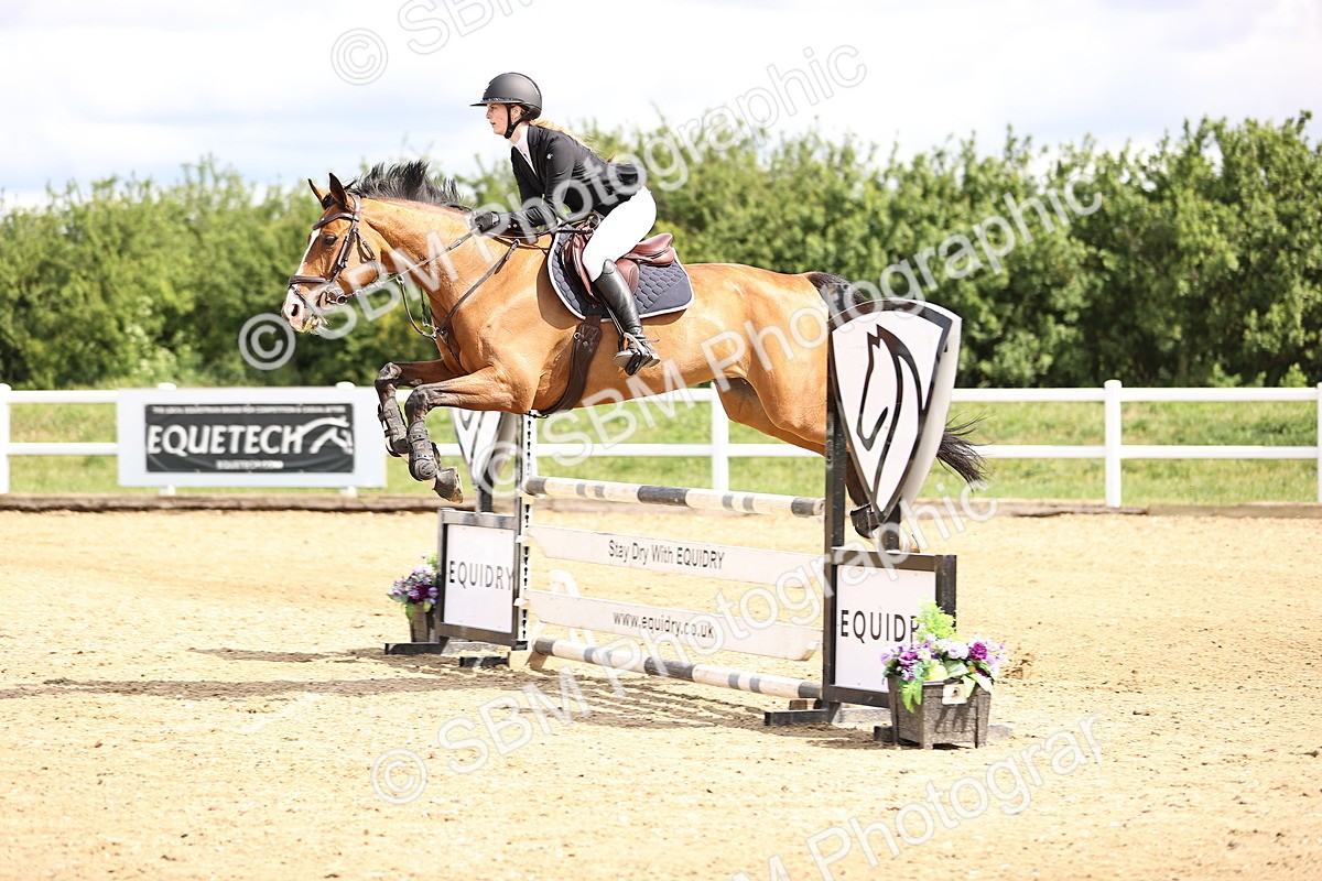 SBM_006171 - Class 16 - Senior British Novice - 90cm