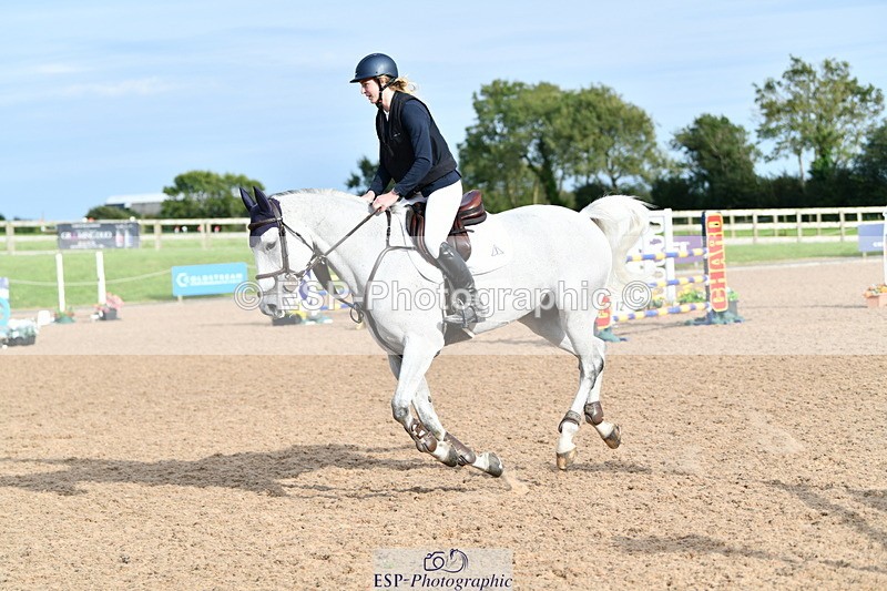 240915A-164726-11112 - Cls 30 Snr Foxhunter