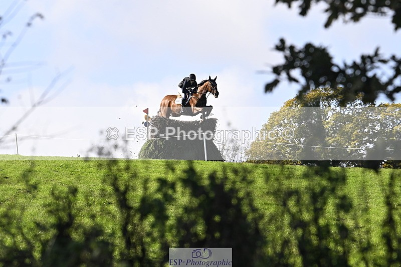 251024A-124719-11266 - B-139-Kirsty.Short