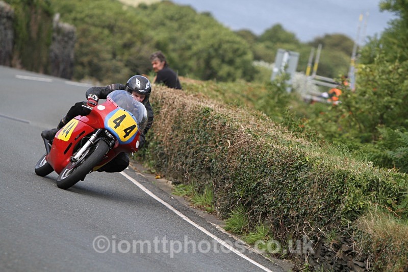 FOM_9656 - Bennetts 500cc Classic TT Race