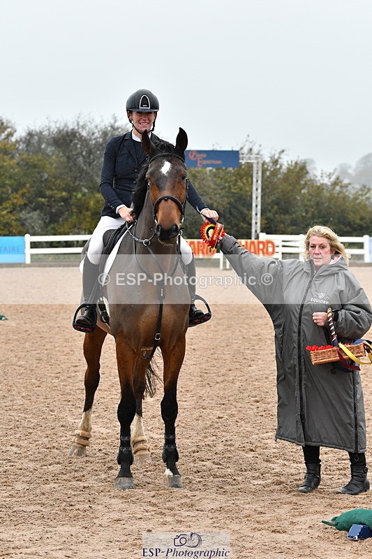 231112A-105220-03448 - Cls 17 Blue Chip Novice Winter Qualifier