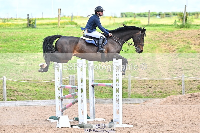 240608A-124341-02365 - Cls 4 Snr Newcomers and 1.10m Open