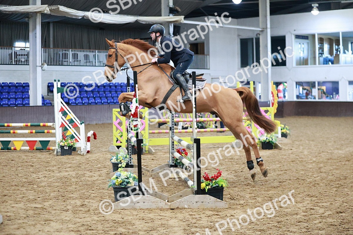SBM_000220 - Class 2 - Senior British Novice 90cm