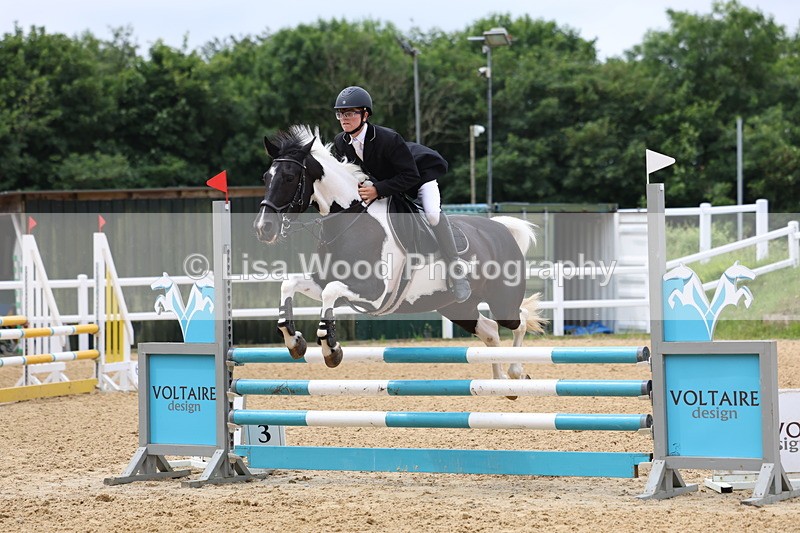 3E7A6162 - Class 4: Senior British Novice/90cm open