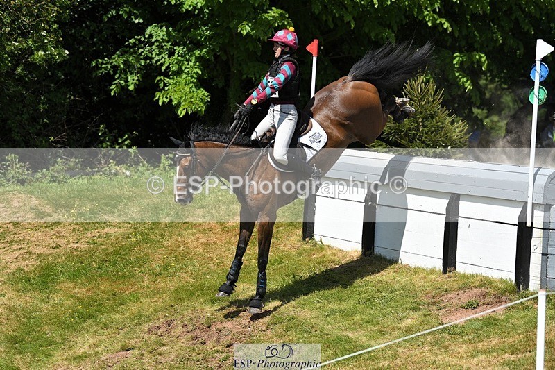 230527-143814-10519 - 352-TEQUILA_SUNRISE-Pippa_Taylor-XC