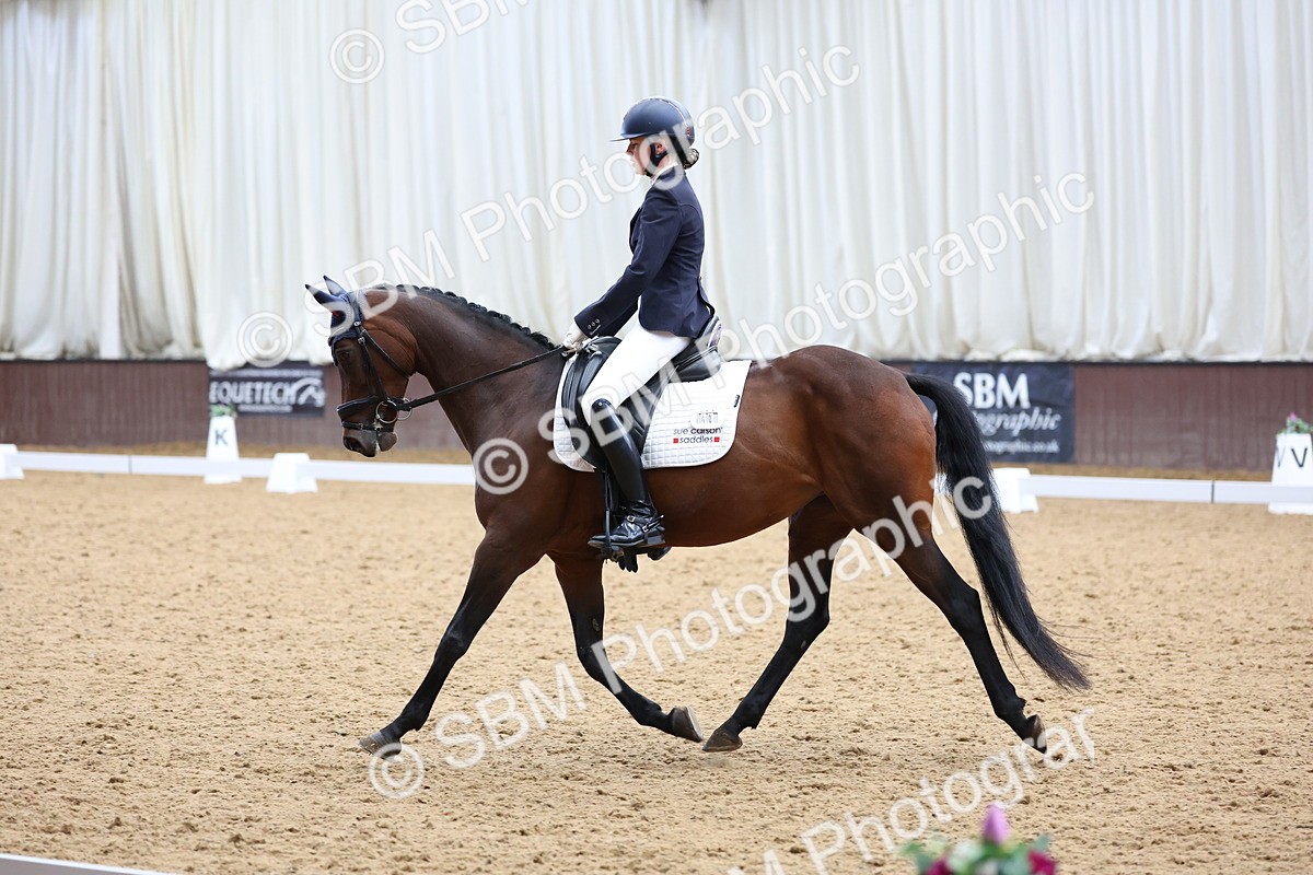 SBM_016567 - Class 16 - Novice FSM - 11.50-12.38