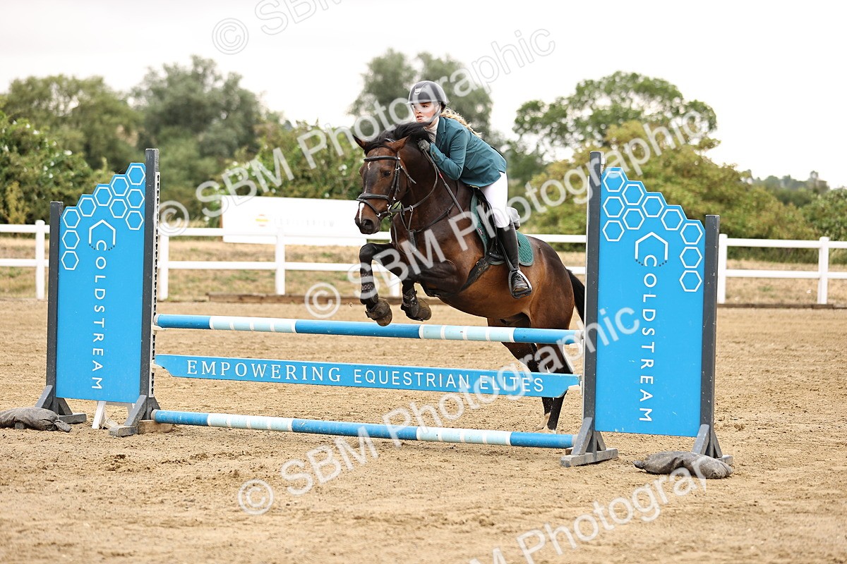 SBM_024360 - Class 8 - Clear Round