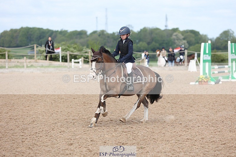 250505-093541-03911 - Cls 1 Pony Intro 70cm