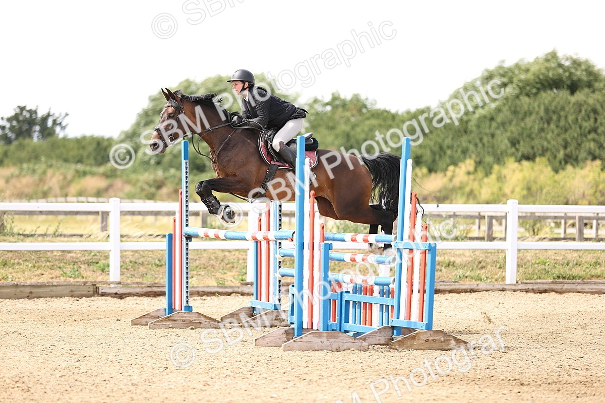 SBM_001156 - Class 6 - Senior Newcomers - 1.10m