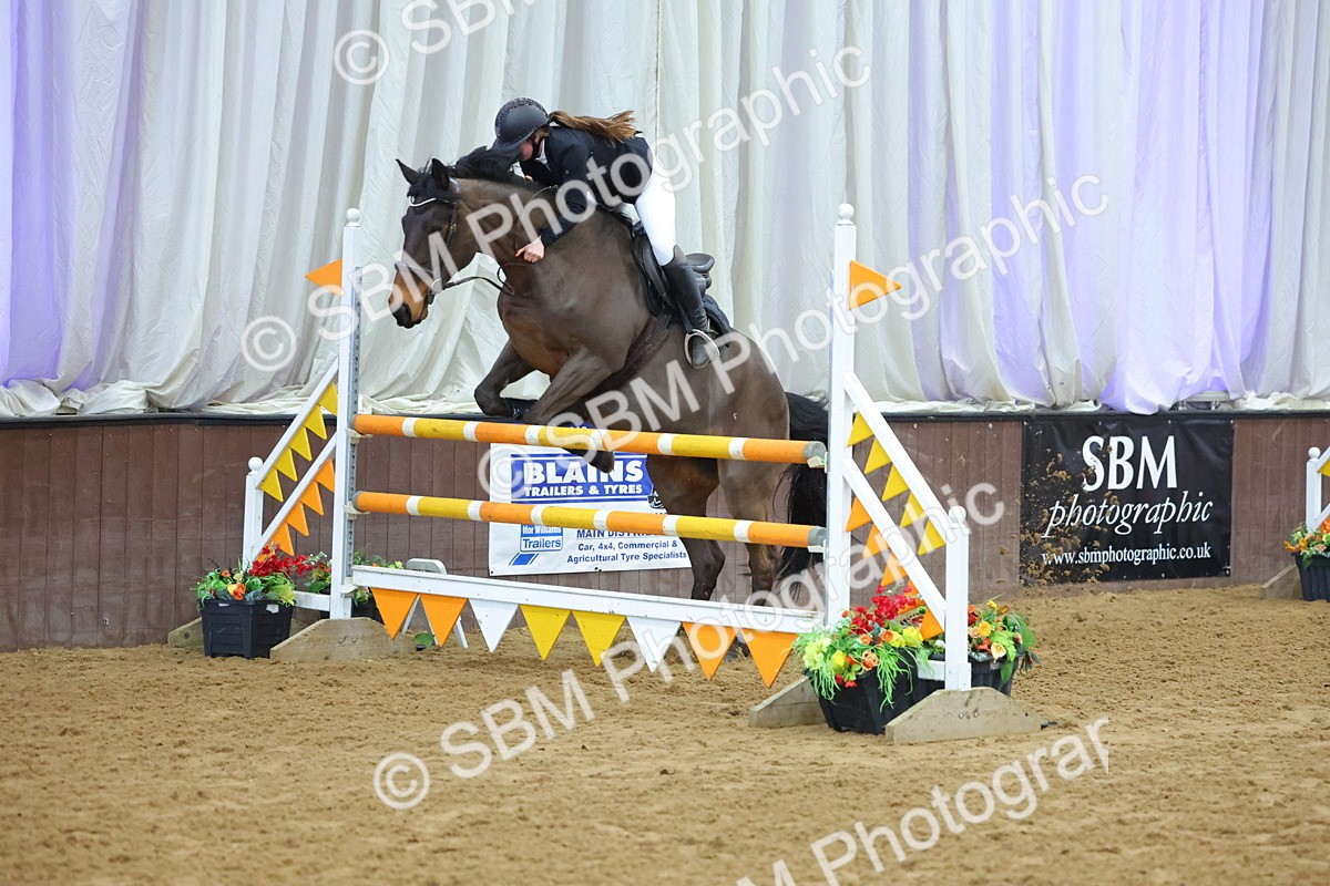 SBM_010652 - Class 23 - Senior Newcomers/ 1.10m Open - First Round (1.10m)