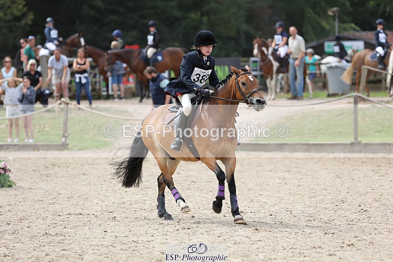 240823X-135834-18111 - 70cm R1 13.45 to 15.30