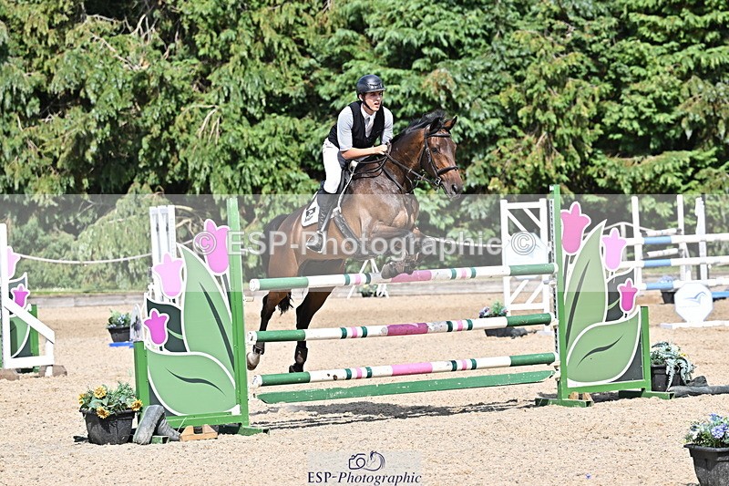 250704A-162735-12028 - Cls 23 Snr Foxhunter