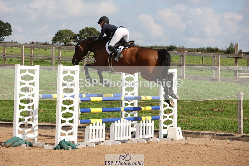 230915A-133841-02423 - Cls 4 National 1.30m