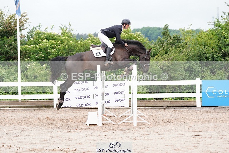 250524-111020-06324 - Cls 21 A&B Snr Disco & 1.00m Open