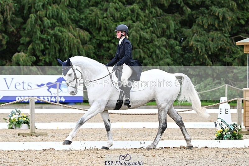 231019-165010-05438 - 072-CARROW.IROKO-Alice.England-DR