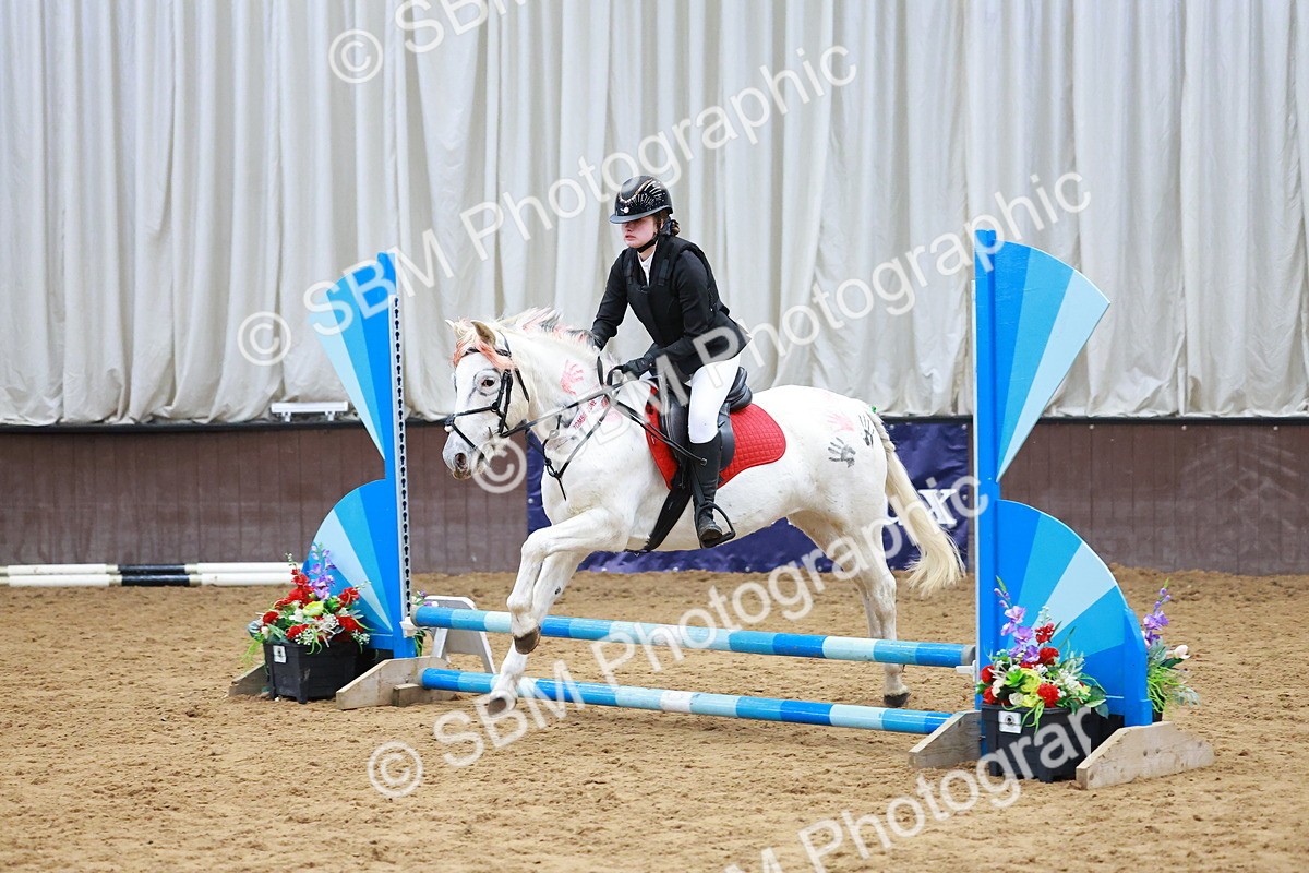 SBM_001686 - Class 3 - Horse & Hound (60cm)