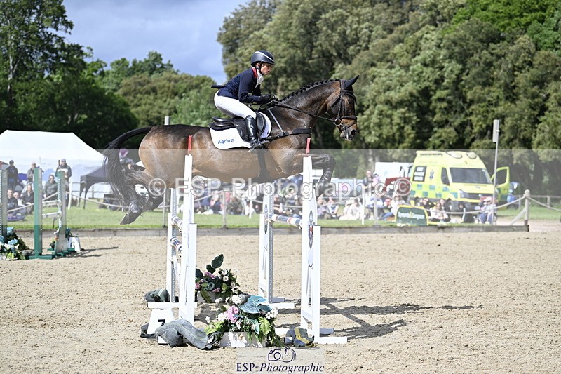 250525A-154919-18384 - C-220-Rosalind.Canter-GRAFFITO