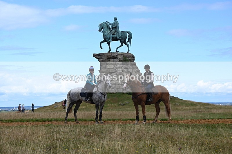 DSC_8514 - Time at Statue 13:52 to 14:33