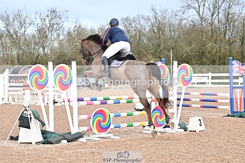 251119-100506-00064 - Cls 1 British Novice and 90cm Open