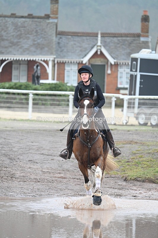 WJ7_5599 - Time 11:38 to 12:30