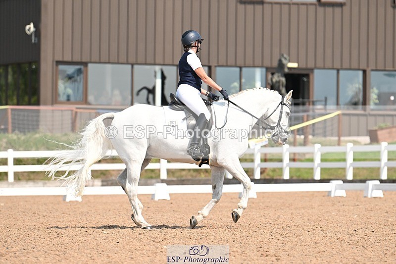 250816-124315-04548 - 061-Lyn.MillerRunnymead.Diamond