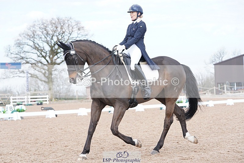 250403-104042-00776 - 018-Louise.Davison-Quamperfect