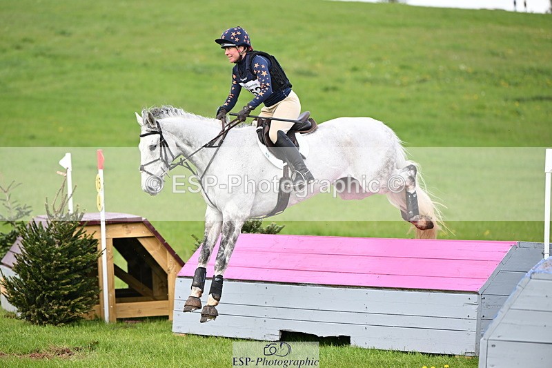 250419-170457-13568 - 852-Janine.Paterson-MACHAS.GREY