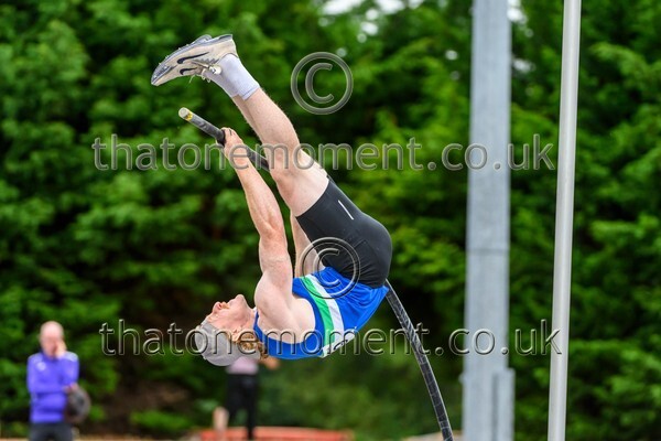 Sen25SAT-926739 - Field Male Set One