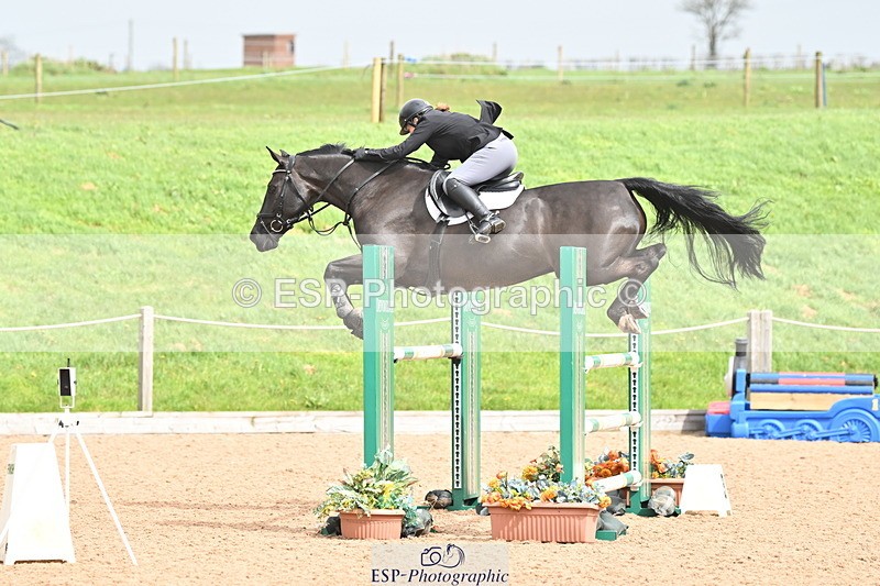 240405A-124311-01303 - Cls 3 Foxhunter