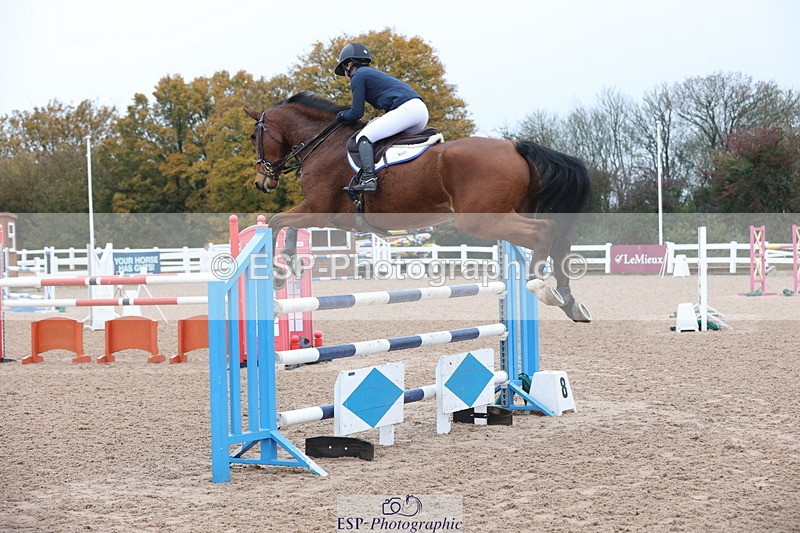 231112A-133918-04583 - Cls 20 Newcomers & 1.10m Open