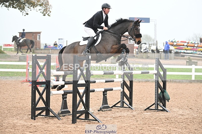 241102A-122455-04547 - SAT Cls 15 Foxhunter and 1.20m Open