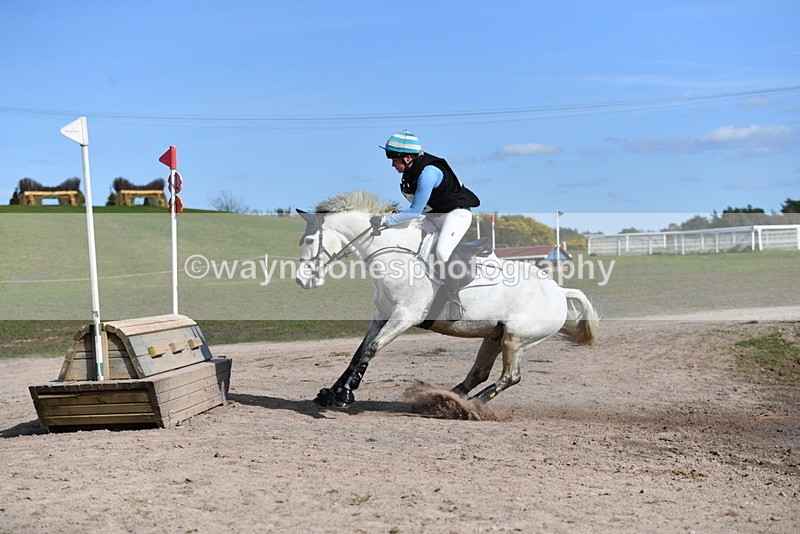 WJ5_8699 - Time 14:48 to 15:04