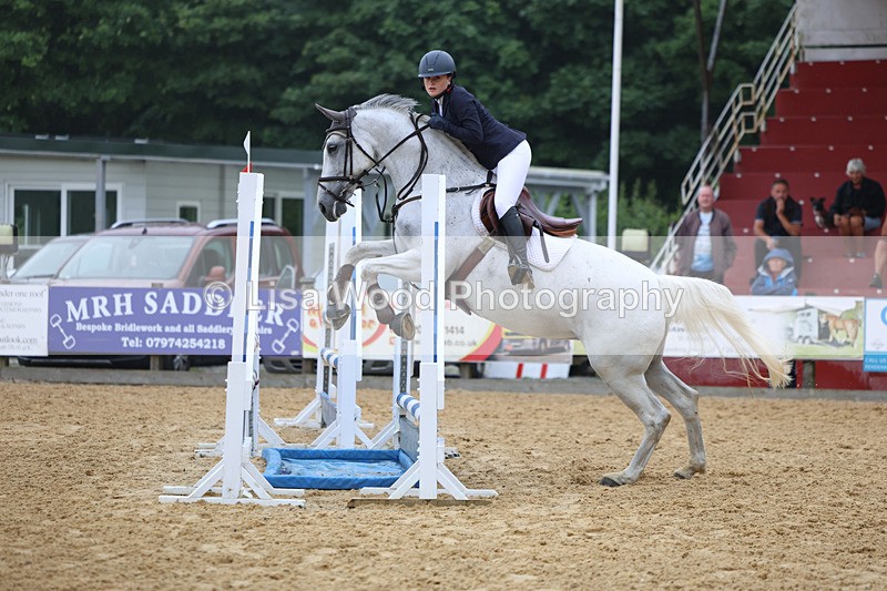 3E7A5448 - Class 4: Senior British Novice/90cm open