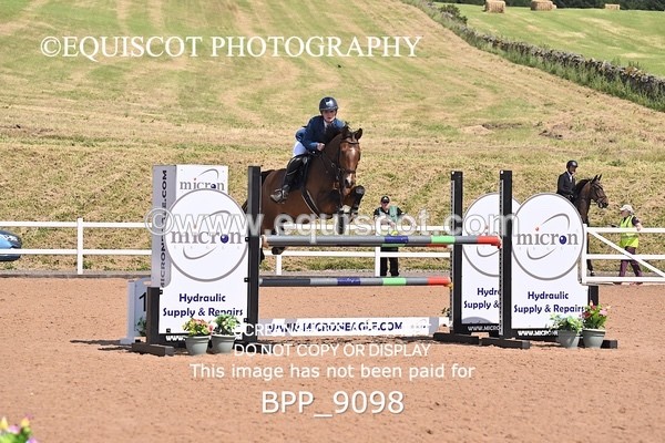 BPP_9098 - CLASS 21 SAT Redpost Equestrian Senior Foxhunter/1.20m Open