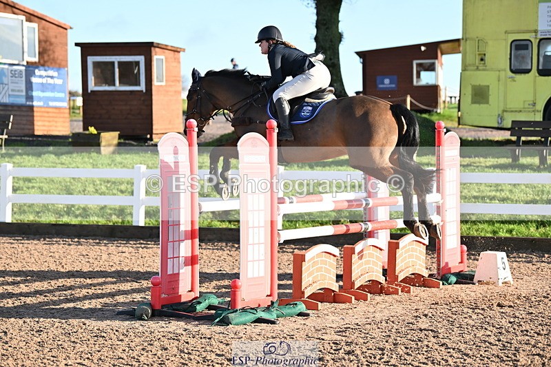 231209A-111141-01579 - Cls 11 Snr 1.05m Open