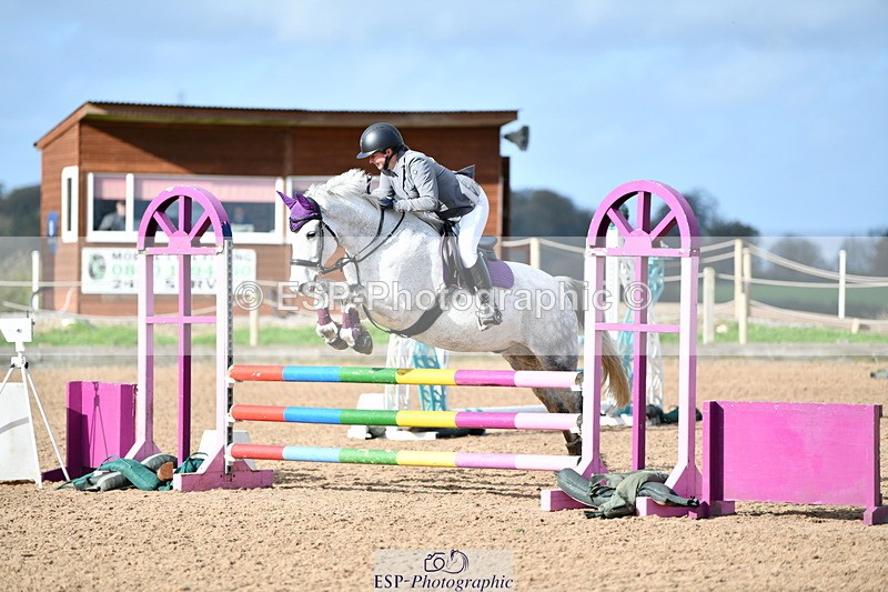 241026A-113148-01043 - SAT Cls 24+25 Club and Schools 80cm