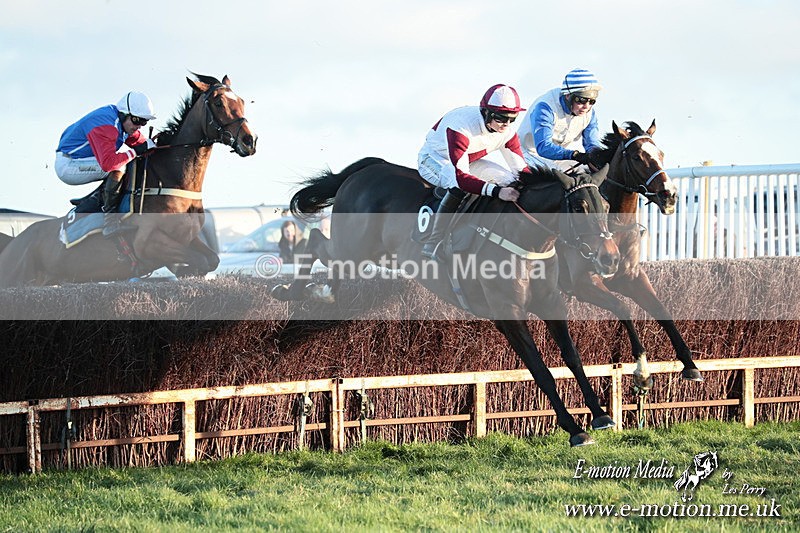 PtP 301125  0951 - Hursley Hambledon Point-to-Point Larkhill Racecourse 30/11/2025