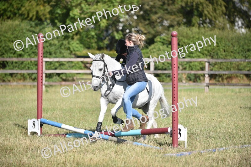 20260906-0575 - Class 6 - Minimus Jumping