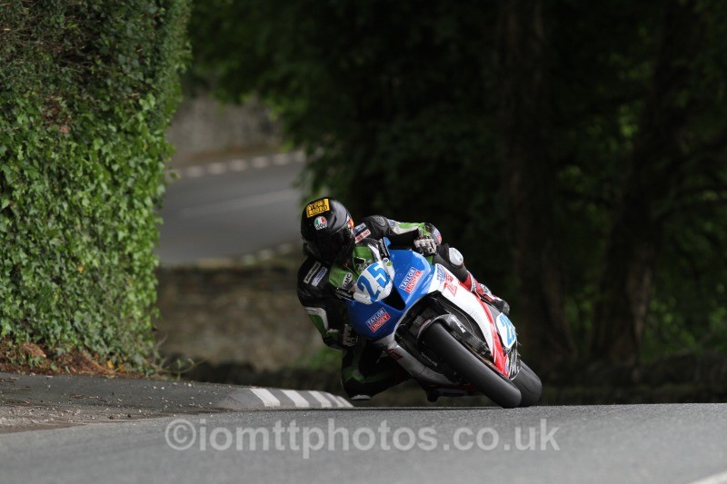 Ivan Lintin Honda / Taylor Lindsey Racing - Monster Energy Supersport Race 1