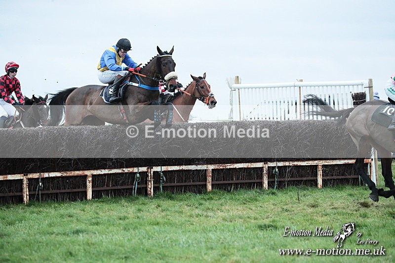 PtP 141225  2502 - New Forest Hounds PtP Larkhill 14/12/25