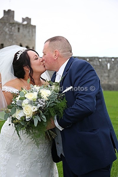 263 - Eric Rooney and Philomena Furey Castle Arch Hotel