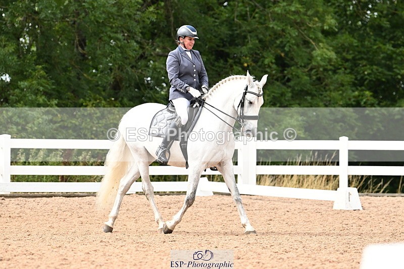 240815A-144908-02083 - 105-PAULA.LEE-Deseado.Santo