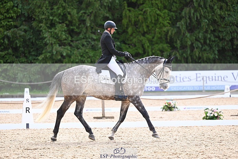 240524-110142-08315 - 517-SAUNDERSCOURT_AMBASSADOR-Adam_Trew