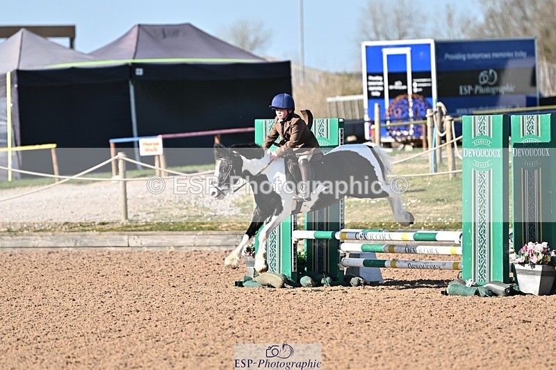 250401-163608-00157 - 60cm classes