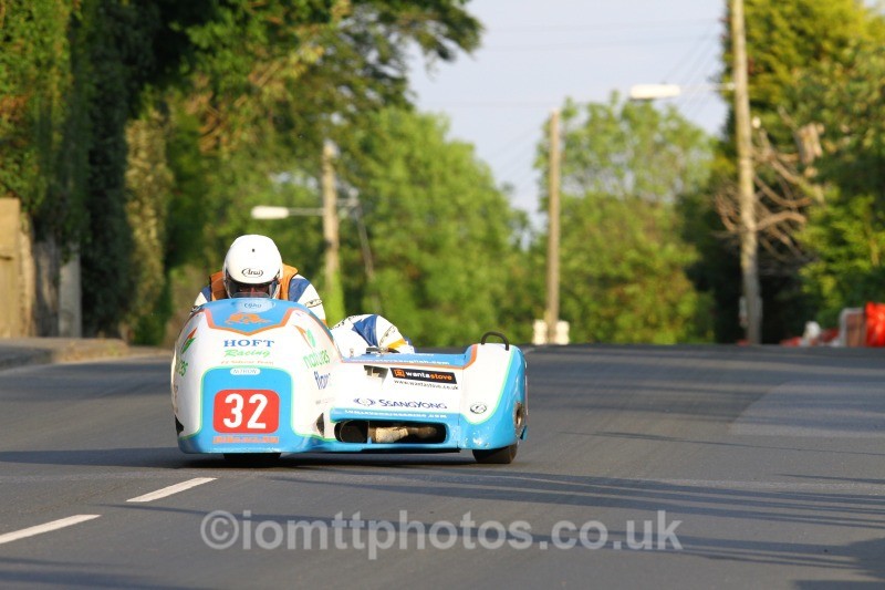 TT148612 - Tuesday Practice - Sidecars