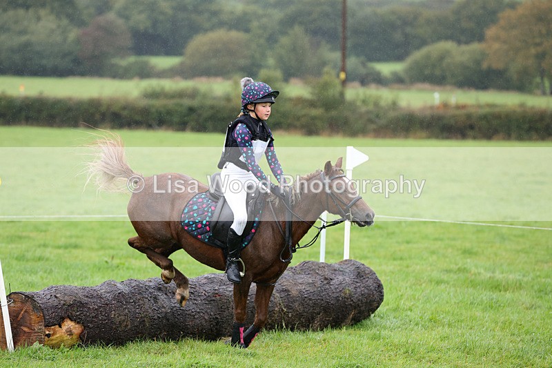 1X9A1708 - Class 1: 65cm Log