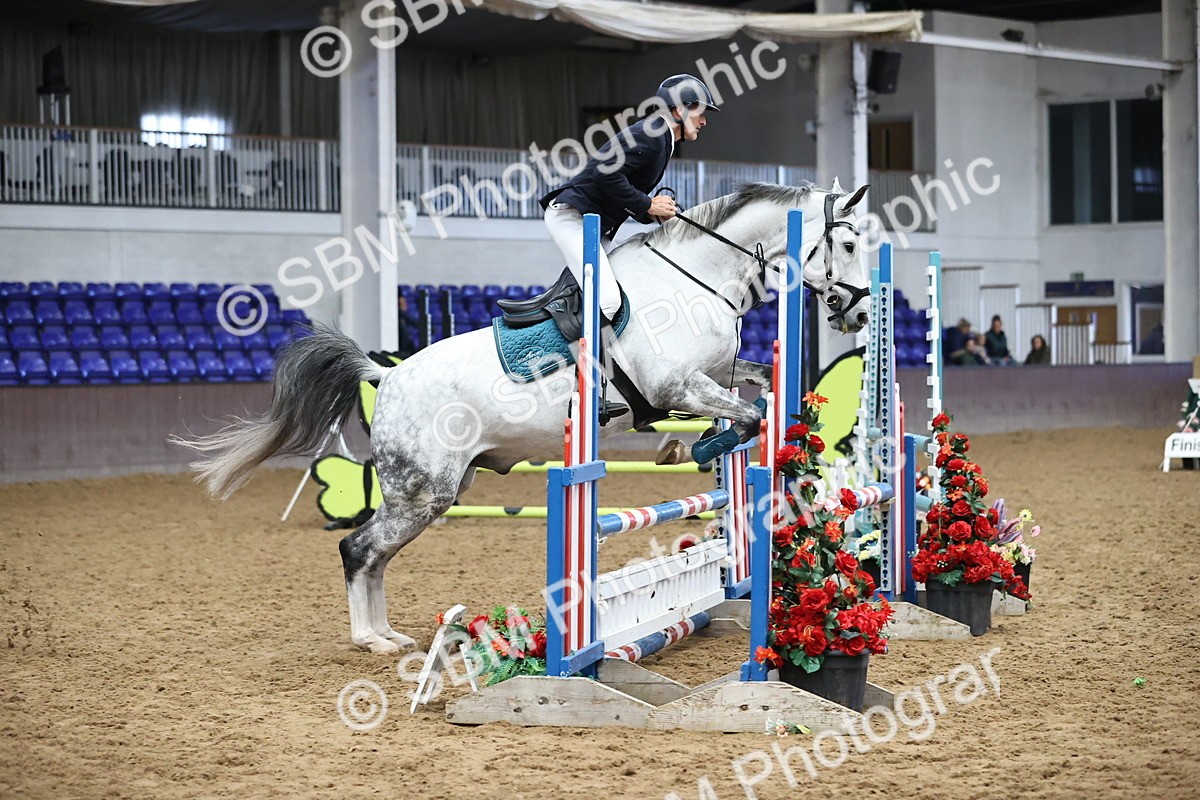 SBM_002613 - Class 9 - Senior British Novice 90cm