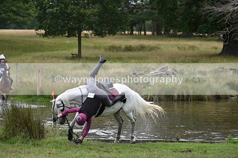 WJ7_3191 - Time at Water 12:15 to 12:50