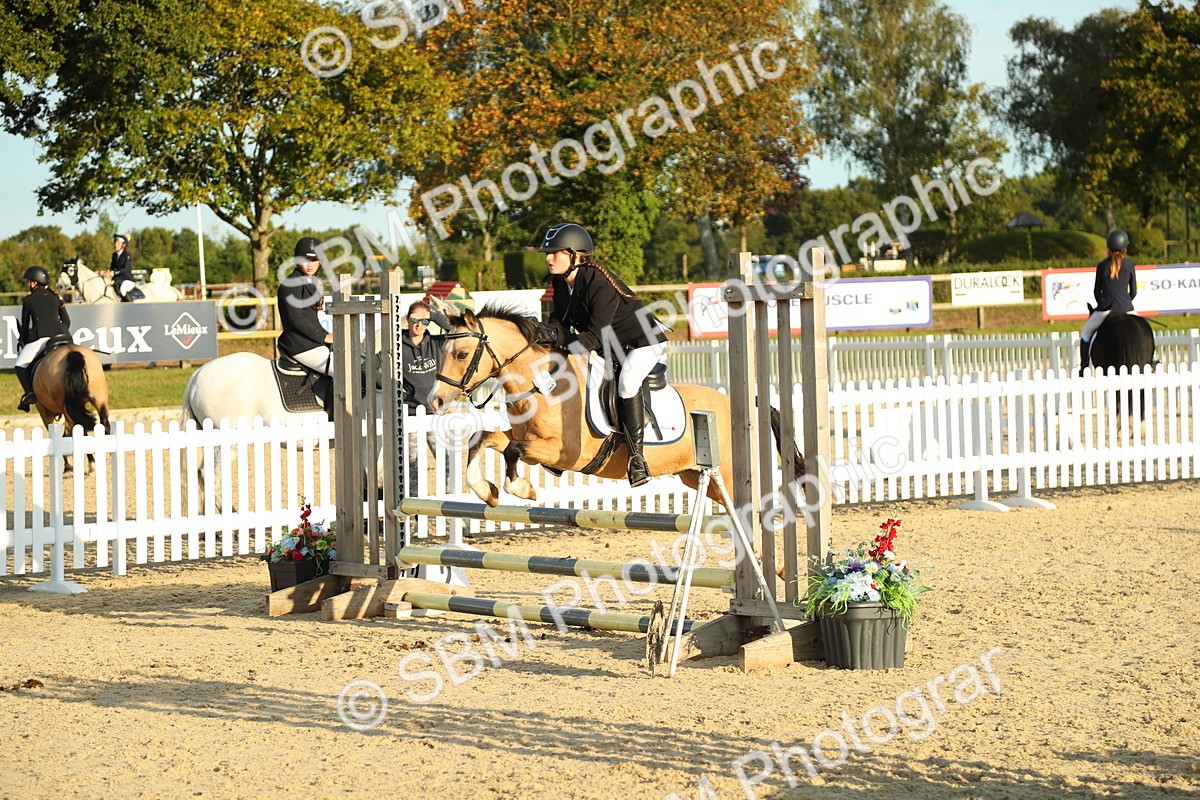SBM_53817 - J8 - Junior Pony 65cm Championship